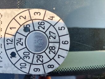 AUDI A4 AVANT 2,0TDI 4×4 - 10