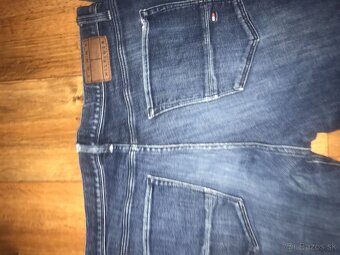 TOMMY HILFIGER originál pánske rifle w33/l36 L/XL - 10