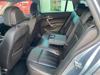 Predám Opel Insignia Sport Tourer 2.0 CDTI 118kW R.v 2011 - 10