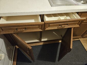 Kuchynská linka – SKLADOM - 10