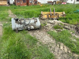 Predám traktorbager komatsu wb97R - 10
