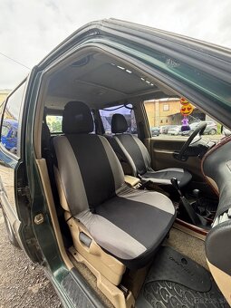 Nissan Terrano 2.7 TDi 92kw 4x4 - 10