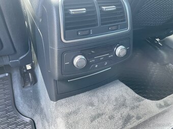 Audi A6 C7 3.0 TDI quattro 180kw - 10
