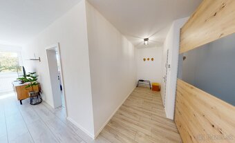 NOVOSTAVBA moderný zariadený 2 izb.byt+parkovanie - 10