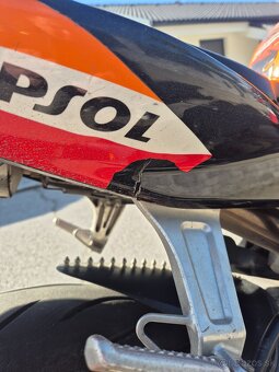 CBR 600 RR REPSOL - 10