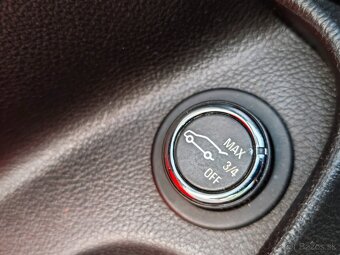 OPEL INSIGNIA Sports Tourer - 10