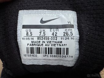 Tenisky Nike, 42 - 10