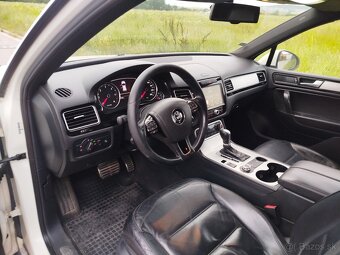 Volkswagen Touareg 3.0tdi 180kw - 10