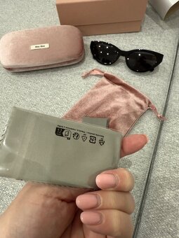 Miu miu dámske slnečné okuliare / nové, komplet balenie - 10