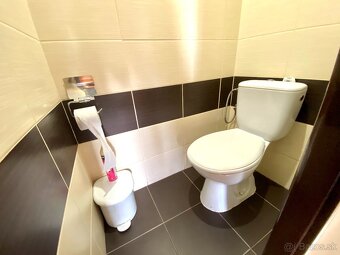 Chata s kapacitou 38 lôžok NA PREDAJ, Jakubovany - 10