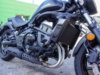 Kawasaki Vulcan S - 10