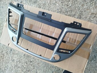 Autorádio - Hyundai Tucson - 10