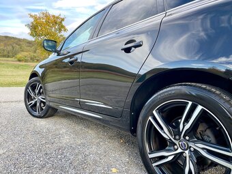 Volvo XC60 D4 R-Design - 10