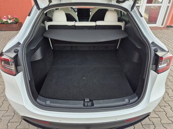 Tesla Model Y Long Range 378kW - 10