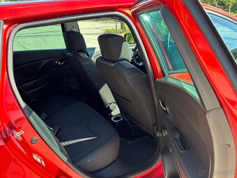 Renault Clio 0.9TCe Grandtour - 10