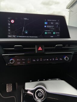 Kia Niro EV Gold 150kW/64kwh bateria tepelné čerpadlo - 10