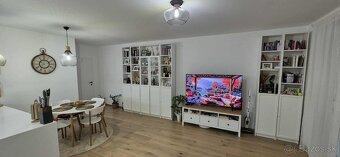 REZERVOVANÉ: Prenájom 3i bytu s KLIMATIZÁCIOU a dvomi - 10