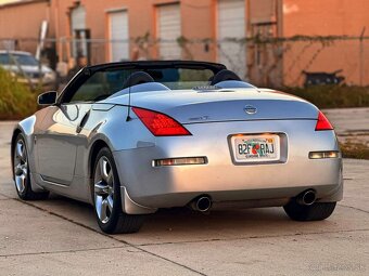 2006 Nissan 350Z Touring | 3.5L V6 - 10