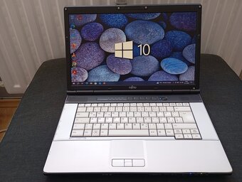 Fujitsu Lifebook e751,Intel® Core™i3 ,RS232 , 8gb ram ,Win10 - 10