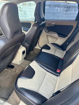 Volvo XC60 D5 A6 151kW AWD - 10