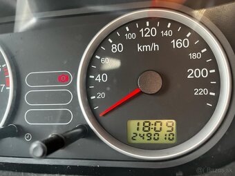Ford fiesta 1.3 - 10