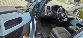 T5 2.5TDI MULTIVAN 96kW Atlantis - 10