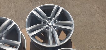 5x130 r20 orig.sada vw touareg - 10