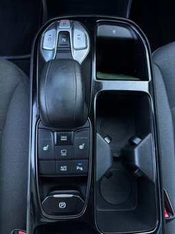 Hyundai Ioniq Electric A/T 100kw/39kwh - 10