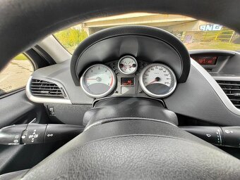 Peugeot 207 1,4HDi - 10
