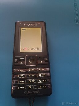 Sony Ericsson k770i - 10