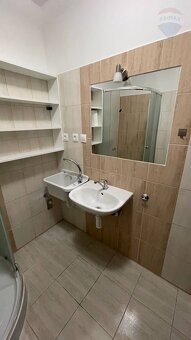 PRENÁJOM: EXKLUZÍVNA PONUKA -CENTRUM MESTA DUNAJSKEJ STREDY - 10