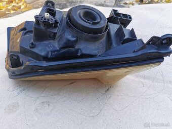 Predné svetlá Nissan X trail - 10