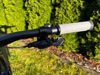 Rockrider AM 100 HT - custom RockShox 35 Silver TK 130 - 10