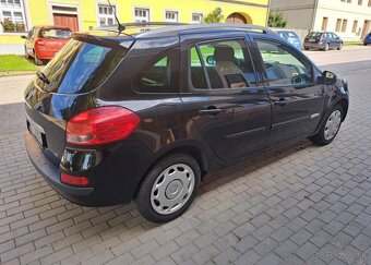 Renault Clio 1,5 dCi 75k Advantage Grandtou nafta manuál - 10