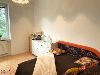 REZERVOVANÉ:Priestranný 3-izbový byt v Bernolákove: pokoj, z - 10