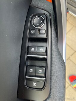 KIA XCEED 1.6 CRDi aurtomat – výbava GOLD - 10