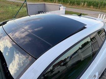 Volkswagen Scirocco 2.0 TSI GTS 210PS - 10