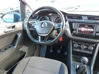 Volkswagen Touran 1.6 TDI SCR BMT Comfortline - 10