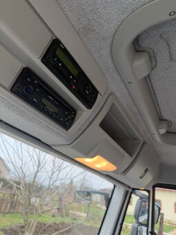 Iveco Eurocargo s hydraulickou rukou, 7,5t - 10