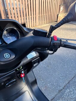 Yamaha Majesty 400 - 10