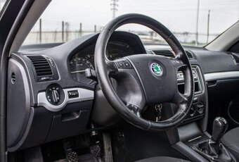Škoda Octavia 2 z roku 2007 - 10