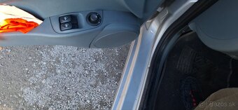 Predám Renault Megane 1.6 1996 - 10