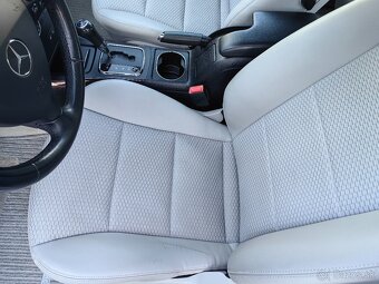 Mercedes-Benz A trieda 200 CDI Elegance Autotronic - 10