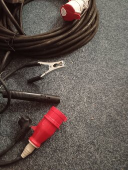 Predám ako novú zváračku GUDE GE185F  cca 10m kábel 380V - 10