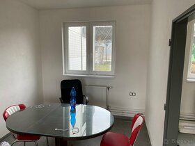 Na prenájom autoservis v Senici - 10