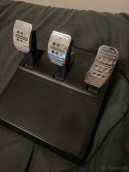 Thrustmaster T300 - 10