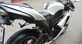 Kawasaki Ninja ZX-6R - 10