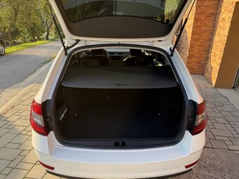 Škoda Octavia Combi 1.6 TDI 115k Style - 10