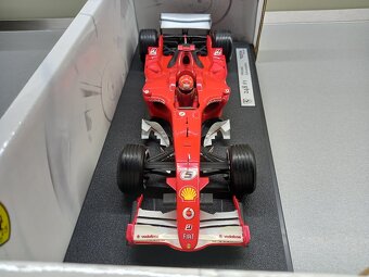 F1 FERRARI F248 2006 MICHAEL SCHUMACHER HOTWHEELS 1:18 - 10