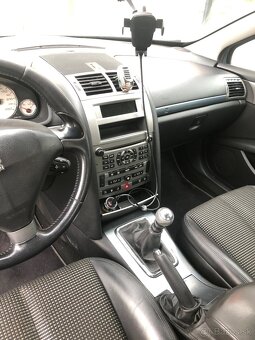 Peugeot 407 – 2.2i 120 kW, rok 2006, TMAVÁ SIVÁ METALÍZA - 10